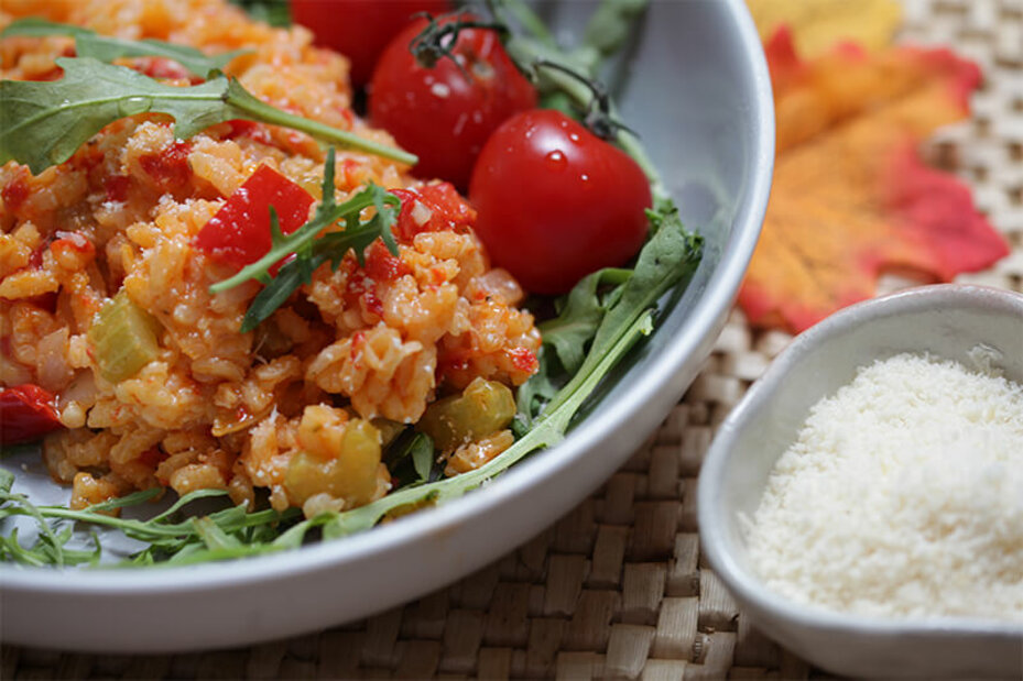 Seizoensrecept risotto met geroosterde paprika en kaas