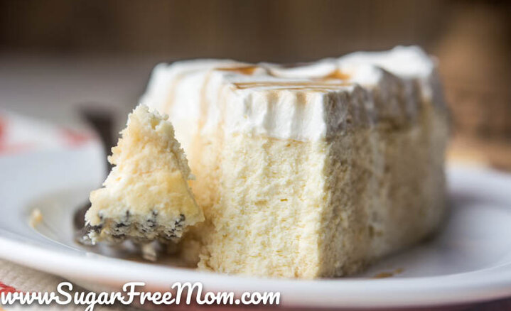 LOW-CARB CRUSTLESS CHEESECAKE