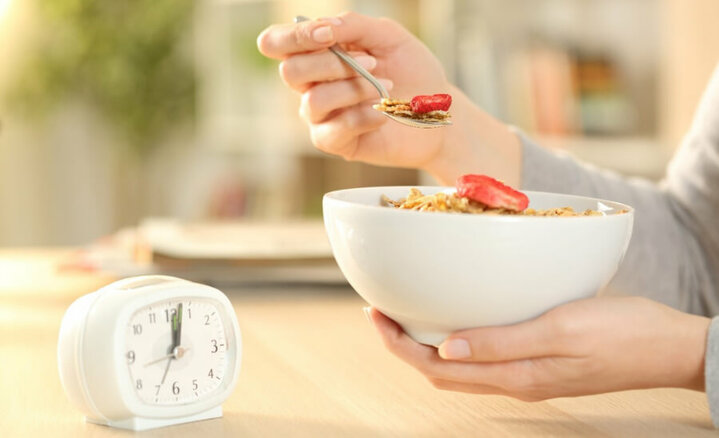 Intermittent Fasting an Effective Way to Manage Type 1 Diabetes? Find Out What Research Says