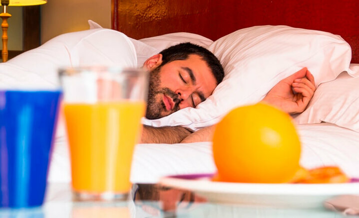 Il legame tra sonno, cibo e diabete di tipo 1