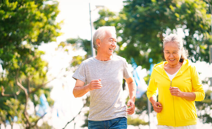 Consejos prácticos para mantenerse en forma en la tercera edad