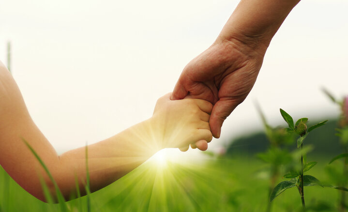 guide_for_family-friends_shutterstock