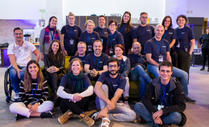 Patient advisory network